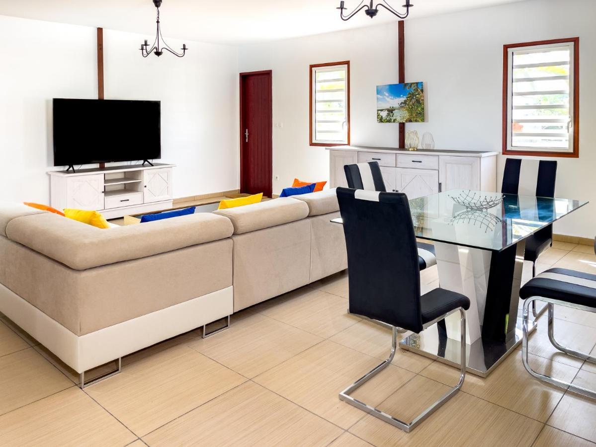 Exotique Holiday home Le Moule