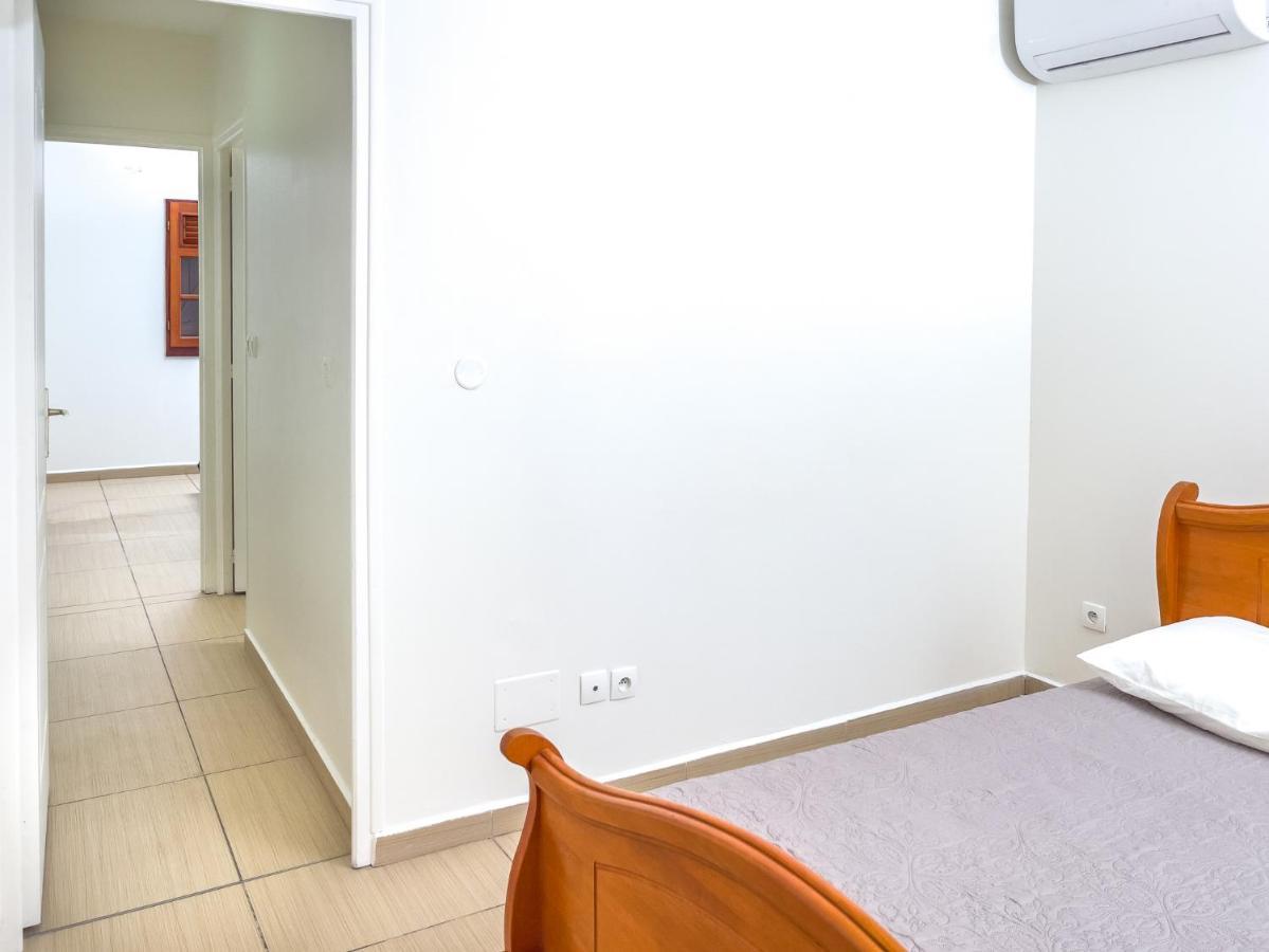 Exotique Holiday home Le Moule